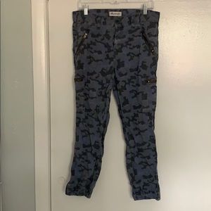 madewell camo joggers